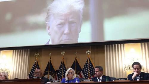 Trump optužen za pokušaj državnog udara