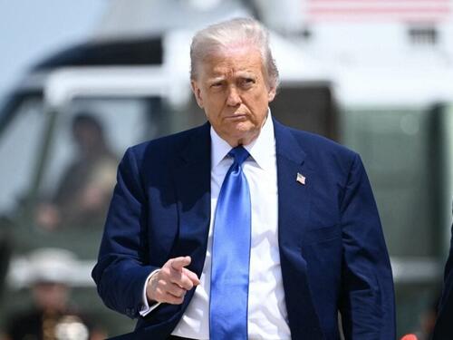 Trump oštro napao Medvedeva zbog izjave o nuklearnom oružju za Iran