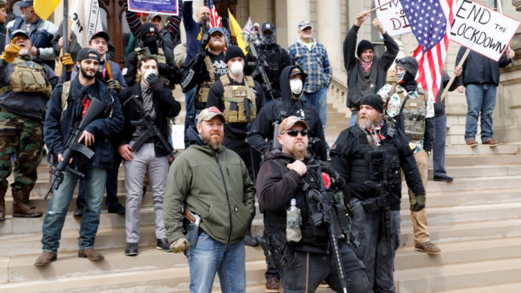 Trump podržava proteste protiv karantene