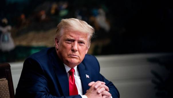 Trump: Prva vakcina u naredna 24 sata