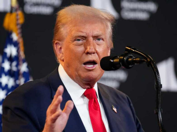 Trump: Rat u Gazi bi trebao završiti u roku tri sedmice