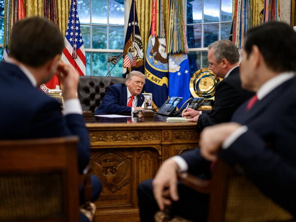 Trump razgovarao s Putinom: Počele pripreme za sastanak sa Zelenskim