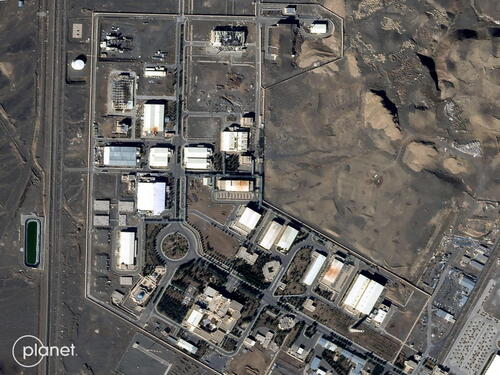 Trump razmatra operaciju izvlačenja uranija iz Irana