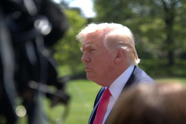 Trump: "SAD će odgovoriti Iranu zbog rušenja našeg helikoptera"