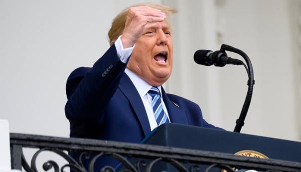 Trump: Sad sam imun na koronavirus