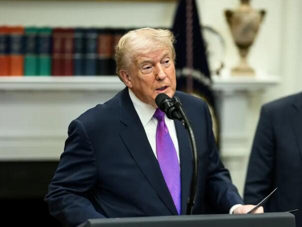 Trump se obraća Kongresu: Tražit će podršku za napad na Iran