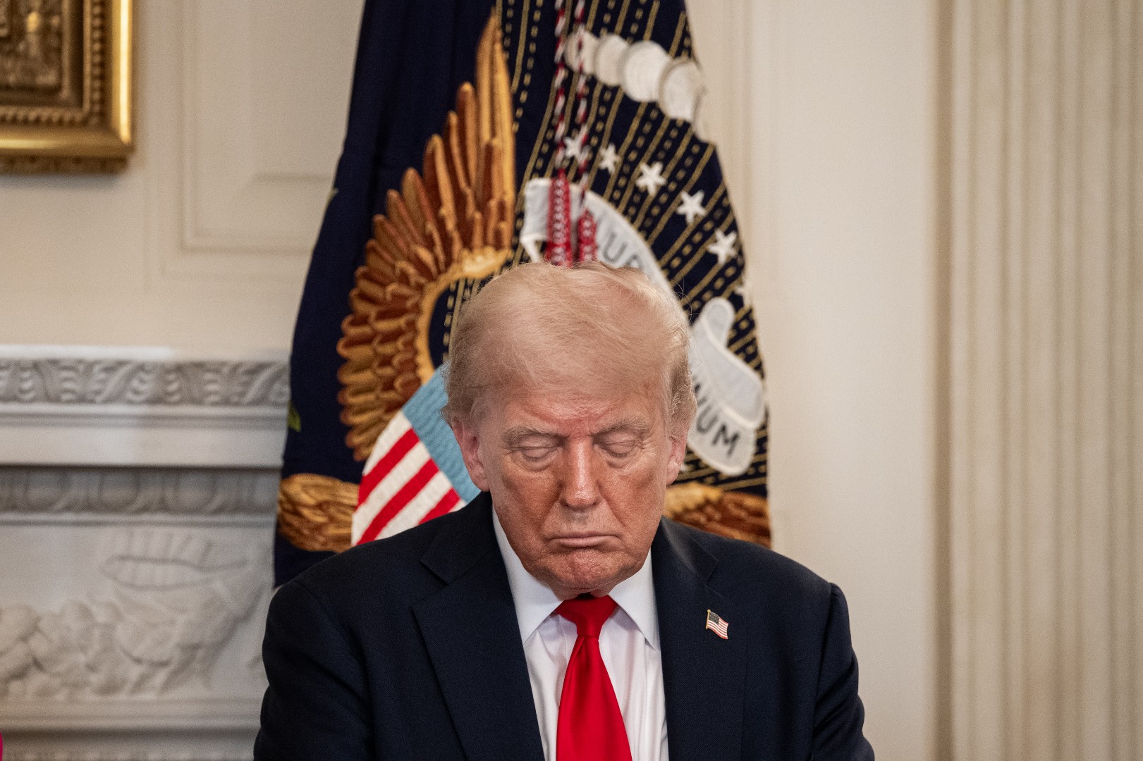 Trump tuži Wall Street Journal zbog navodnog pisma Epsteinu: Traži 10 milijardi dolara