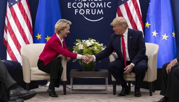 Trump: Von der Leyen je "veoma težak pregovarač"