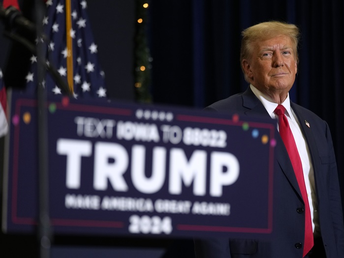 Trump vršio pritisak na izborne zvaničnike: Tražio poništenje Bidenove pobjede?