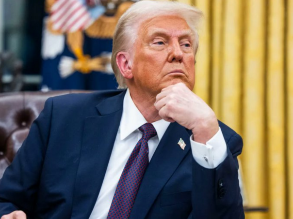 Trump za večeras najavio misterioznu presicu