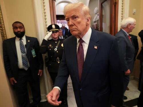 Trump počeo azijsku turneju: Sastaje se sa Xi Jinpingom i drugim liderima