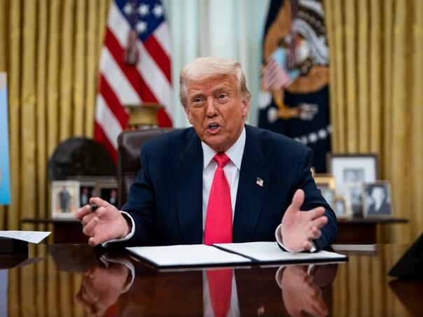 Trump zaprijetio Iranu zbog napada Huta: Posljedice će biti strašne