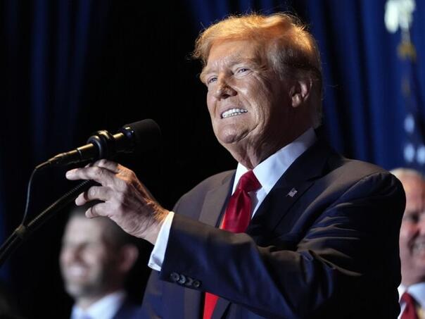 Trump zvanično ukida sankcije Siriji