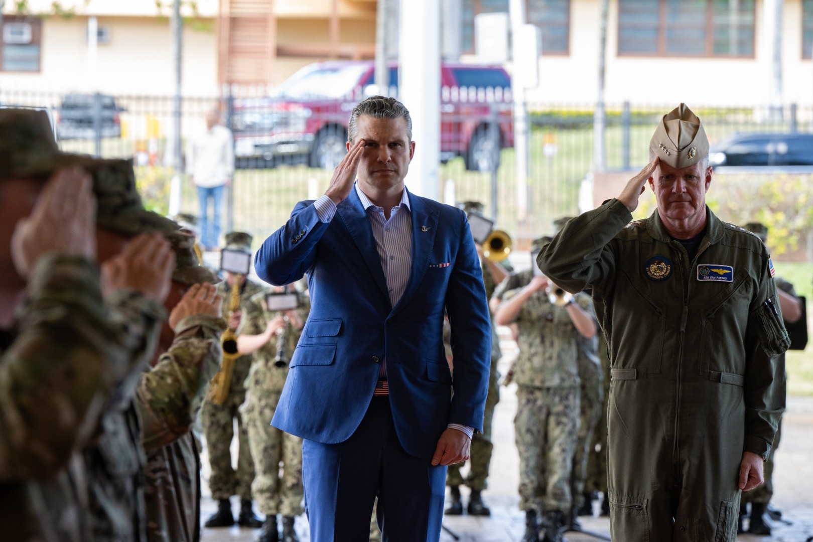 Objavljene poruke Trumpovog tima, tajni podaci u grupnom chatu