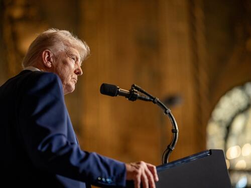 Trumpov novi potez ojačava predsjedničke ovlasti iznad ustavnih granica?