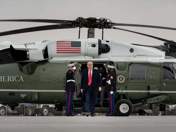 Trumpova administracija planira proširiti zabranu putovanja na još 36 zemalja