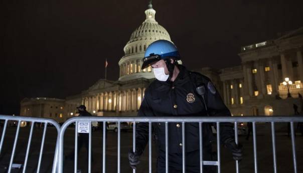 Trump pod prijetnjom 25. amandmana Ustava SAD-a?