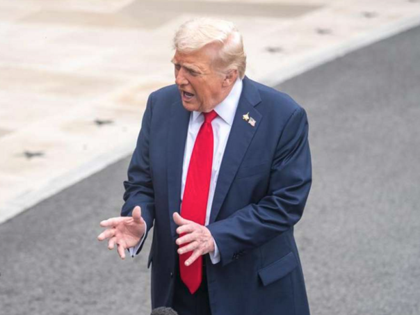 Trumpove tarife na drvo i namještaj stupile na snagu