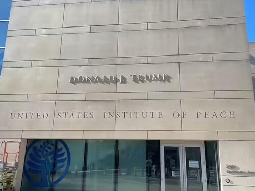 Trumpovo ime osvanulo na zgradi Instituta za mir