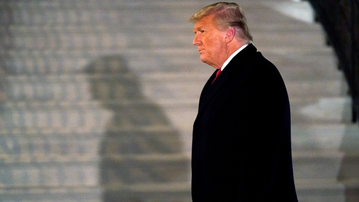 Trumpovu administraciju optužuju za prijevaru oko zaliha vakcina