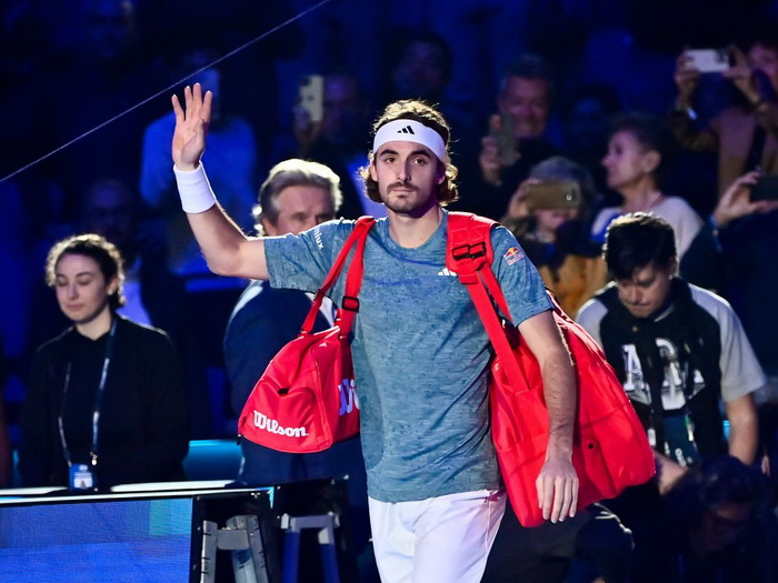 Tsitsipas predao meč nakon samo tri gema, a umjesto njega nastupit će Poljak
