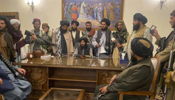 Tuča između lidera talibana u predsjedničkoj palači