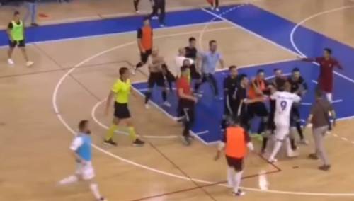 Tuča na futsal utakmici: Navijač nokautirao doktora iz Novog Pazara