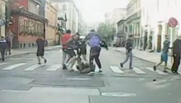 Tuča navijača Hajduka i Rijeke, ima povrijeđenih