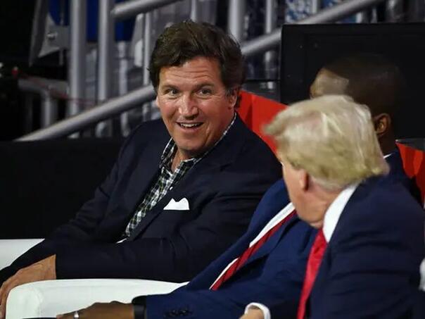 Tucker Carlson: Trumpa sam molio da ne napada Iran