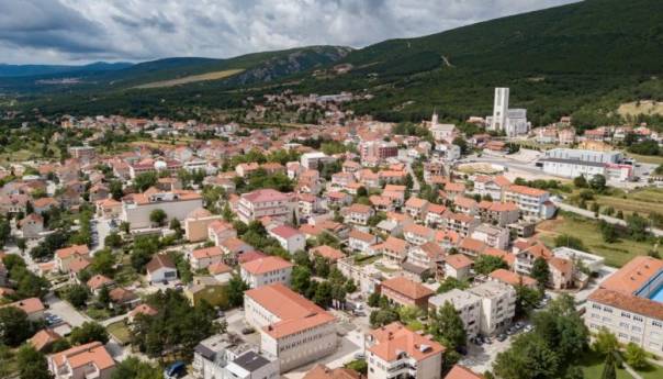Tučnjava u svadbenom salonu, dvije osobe prebačene u SKB Mostar