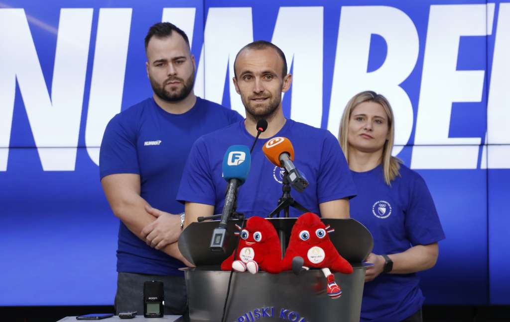 Tuka će naredne sezone nastupati samo na otvorenom