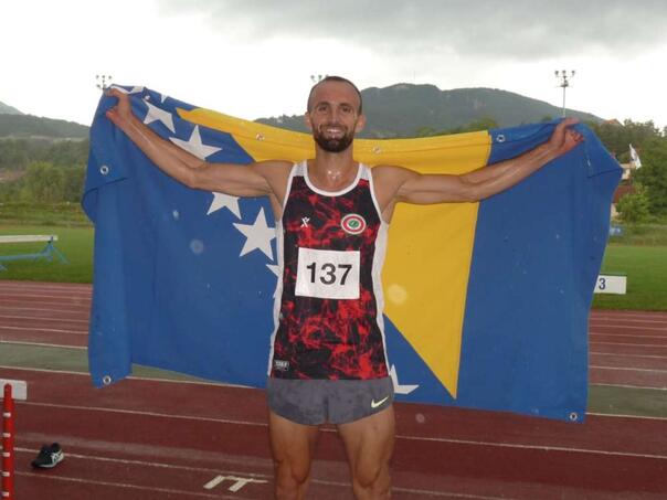 Tuki naslov na 800 m, Reizbegović oborila rekord na 200 m