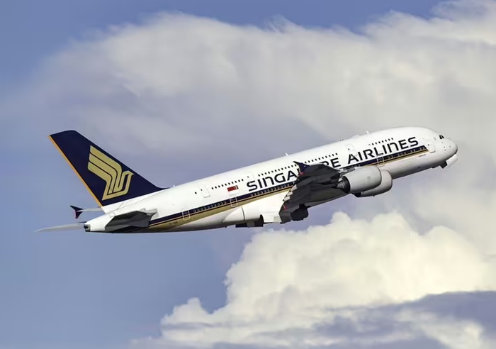 Turbulencije na letu iz Londona za Singapur, poginuo putnik
