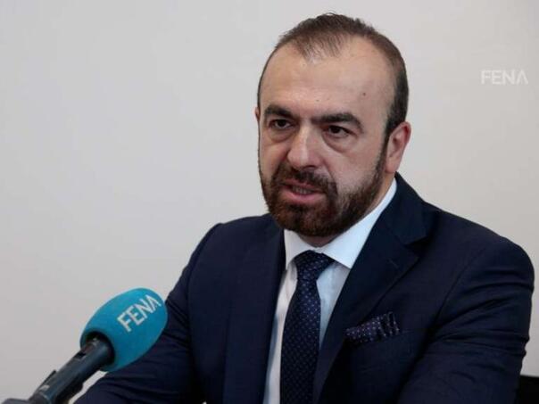 Turčalo: Vlast u Iranu neće se promijeniti samo zračnim udarima