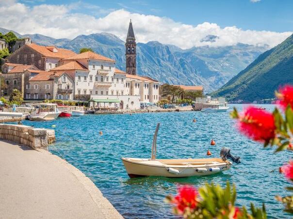 Turist uporedio cijene u Crnoj Gori i Hrvatskoj: Nezadovoljstvo već na početku sezone