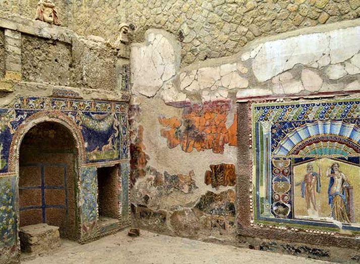 Turista u Italiji uništio freske stare skoro 2000 godina, žestoko je kažnjen