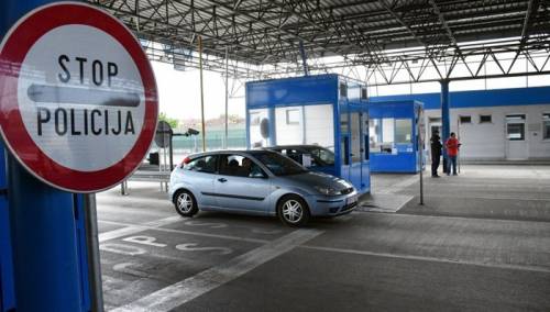 Turisti koji imaju rezerviran smještaj u Hrvatskoj trebaju imati potvrdu rezervacije