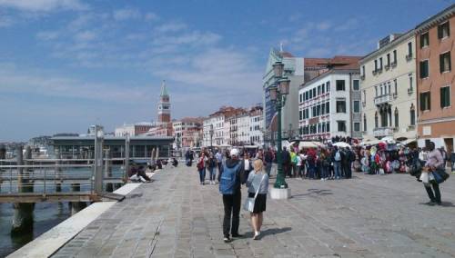 Turisti nakon pandemije pohrlili u Veneciju