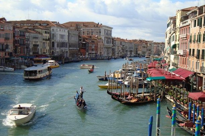 Turisti u Veneciji kao u “Big Brotheru”