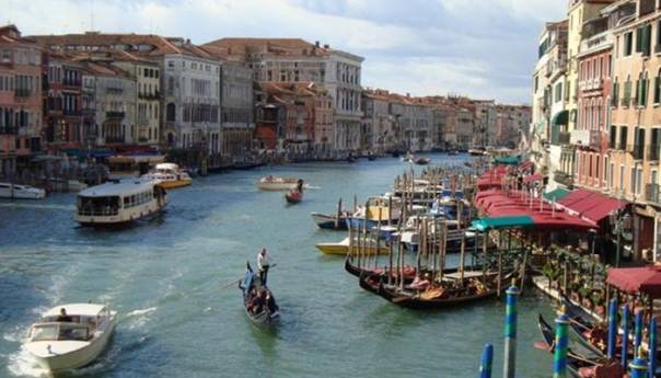 Turisti u Veneciji kao u “Big Brotheru”