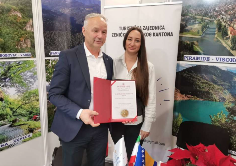 Turistička zajednica ZDK dobila Veliku zlatnu medalju na sajmu turizma u Novom Sadu   