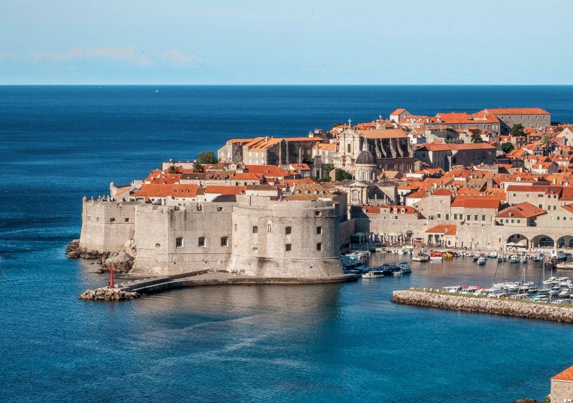 Turistima koji su ljetovali u Hrvatskoj na adresu stižu paprene kazne