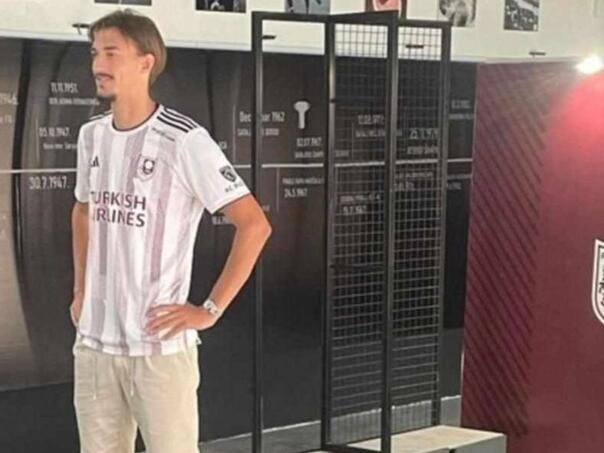 Turkeš stigao na Koševo, uskoro zvanično predstavljanje