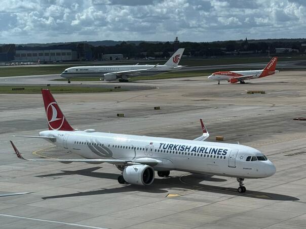 Turkish Airlines otkazuje letove Istanbul-Teheran