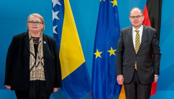 Turković čestitala Schmidtu: Potvrda predanosti napretku BiH