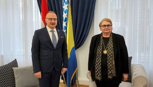 Turković i Radman o pismu Blinkena, non paperu, prelasku granice