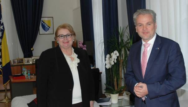 Turković i Sattler o ubrzanju integracije BiH u EU, izborima, migrantskoj krizi
