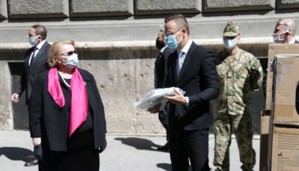 Turković primila donaciju Mađarske za borbu protiv koronavirusa