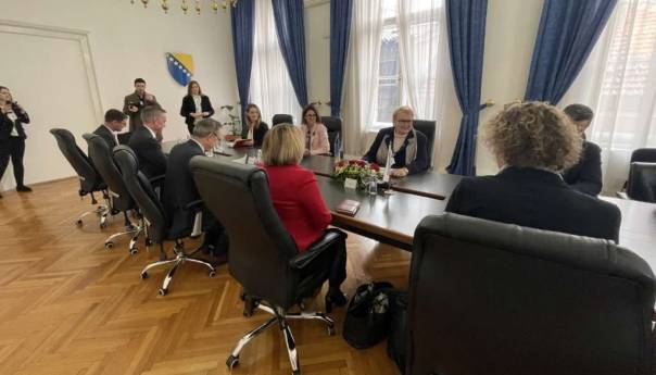 Turković s ambasadorima OSCE-a o izbornom procesu u BiH