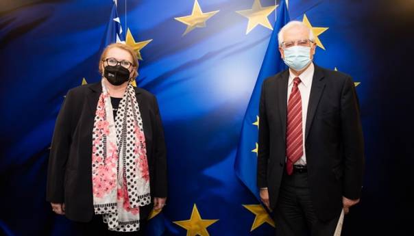 Turković s Borrellom o COVAX-u i problemima u nabavci vakcina
